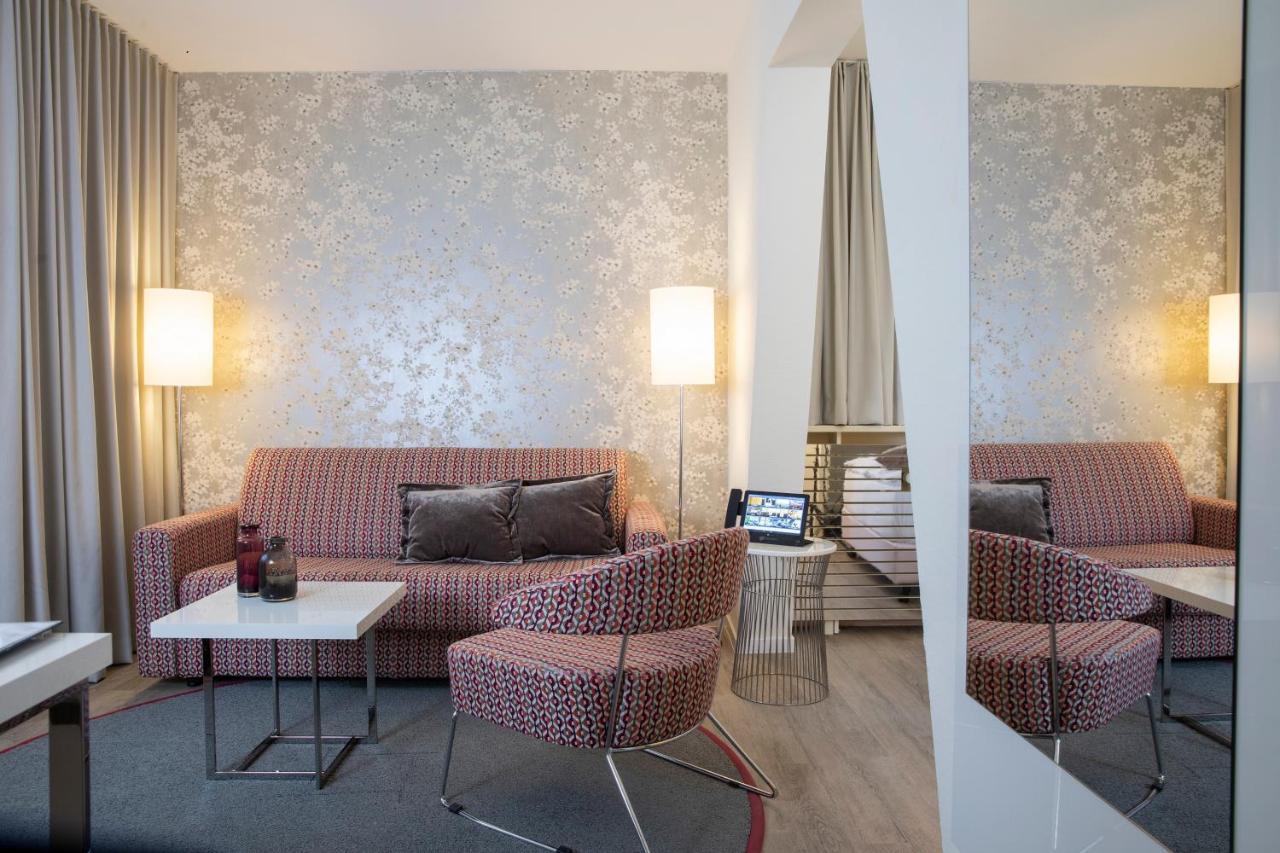 טובינגן Hotel Krone ****S מראה חיצוני תמונה