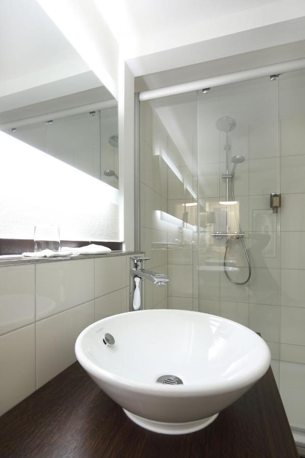 טובינגן Hotel Krone ****S מראה חיצוני תמונה