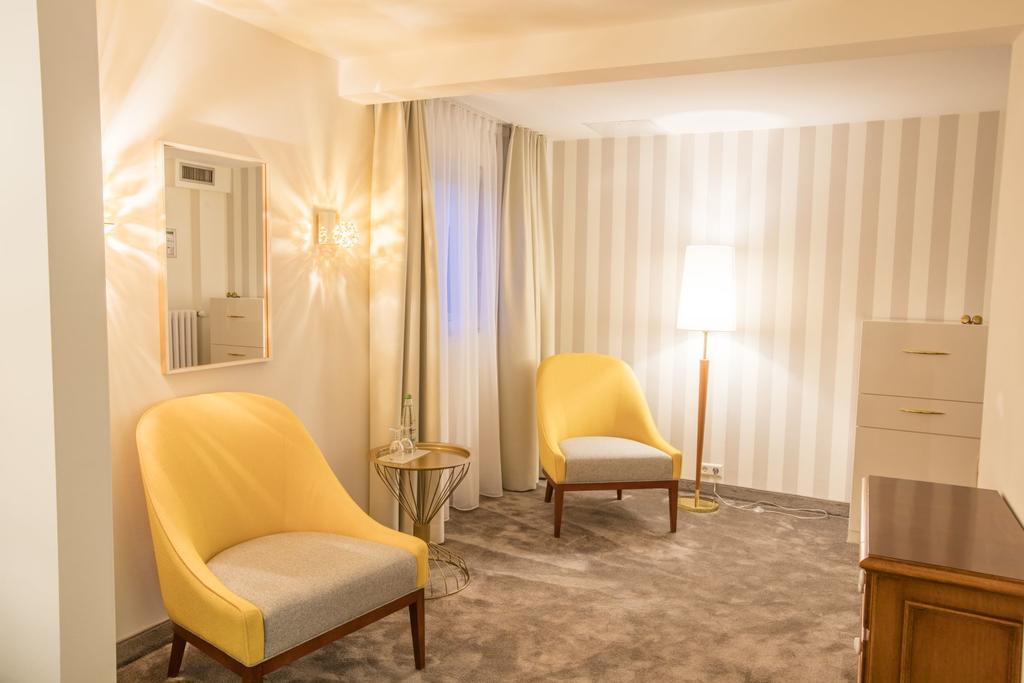 טובינגן Hotel Krone ****S מראה חיצוני תמונה